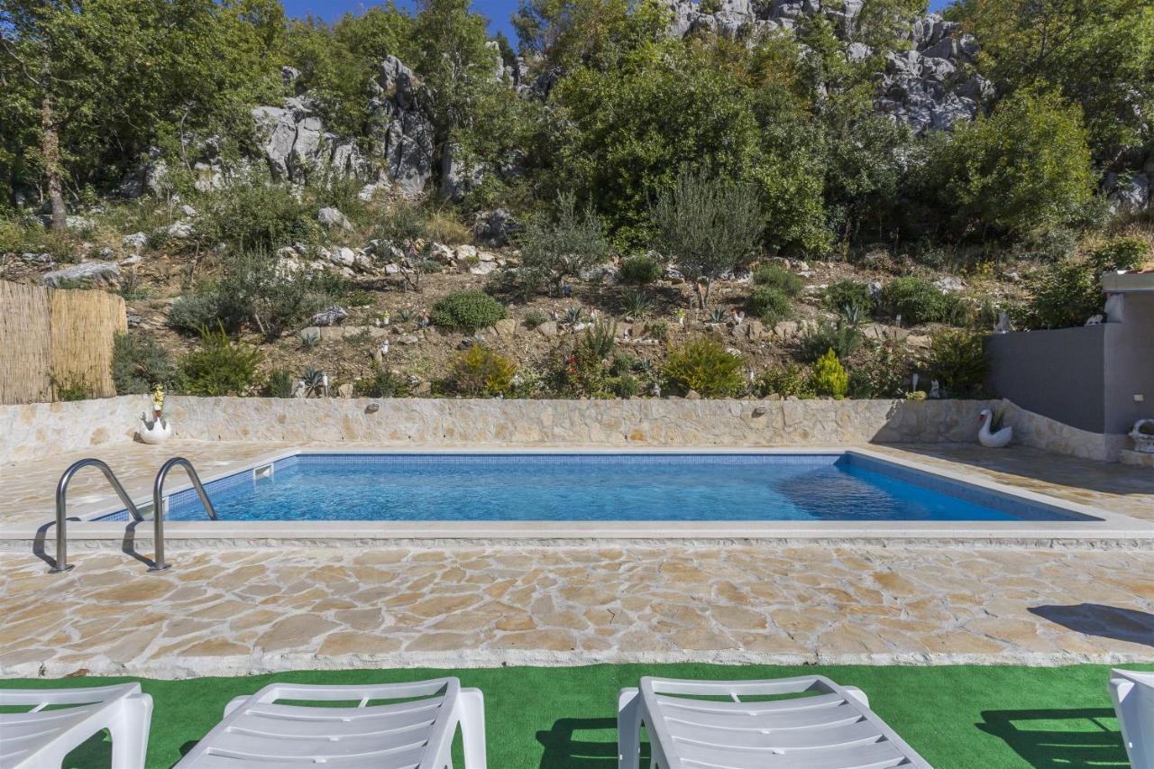 Holiday Home Dijamant Kučiće Buitenkant foto