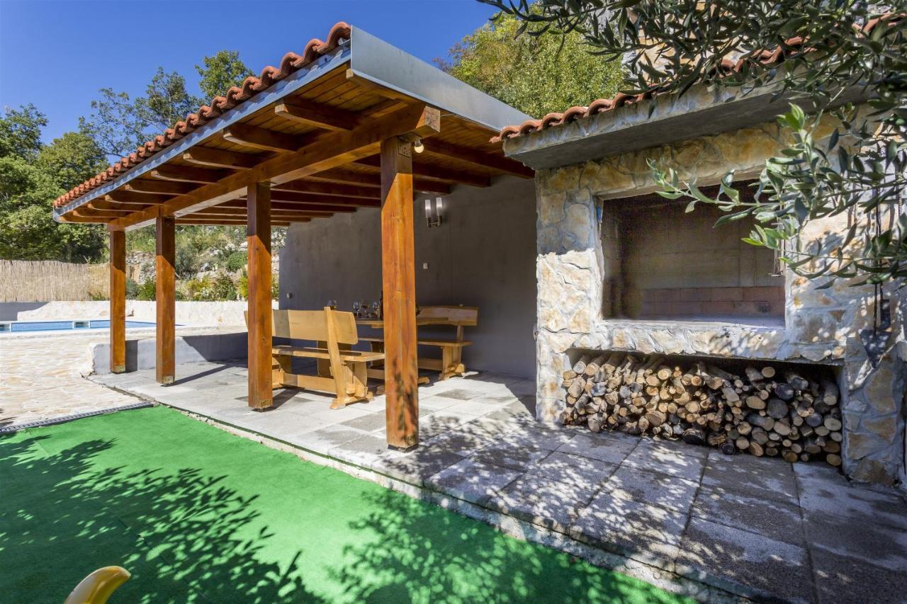 Holiday Home Dijamant Kučiće Buitenkant foto